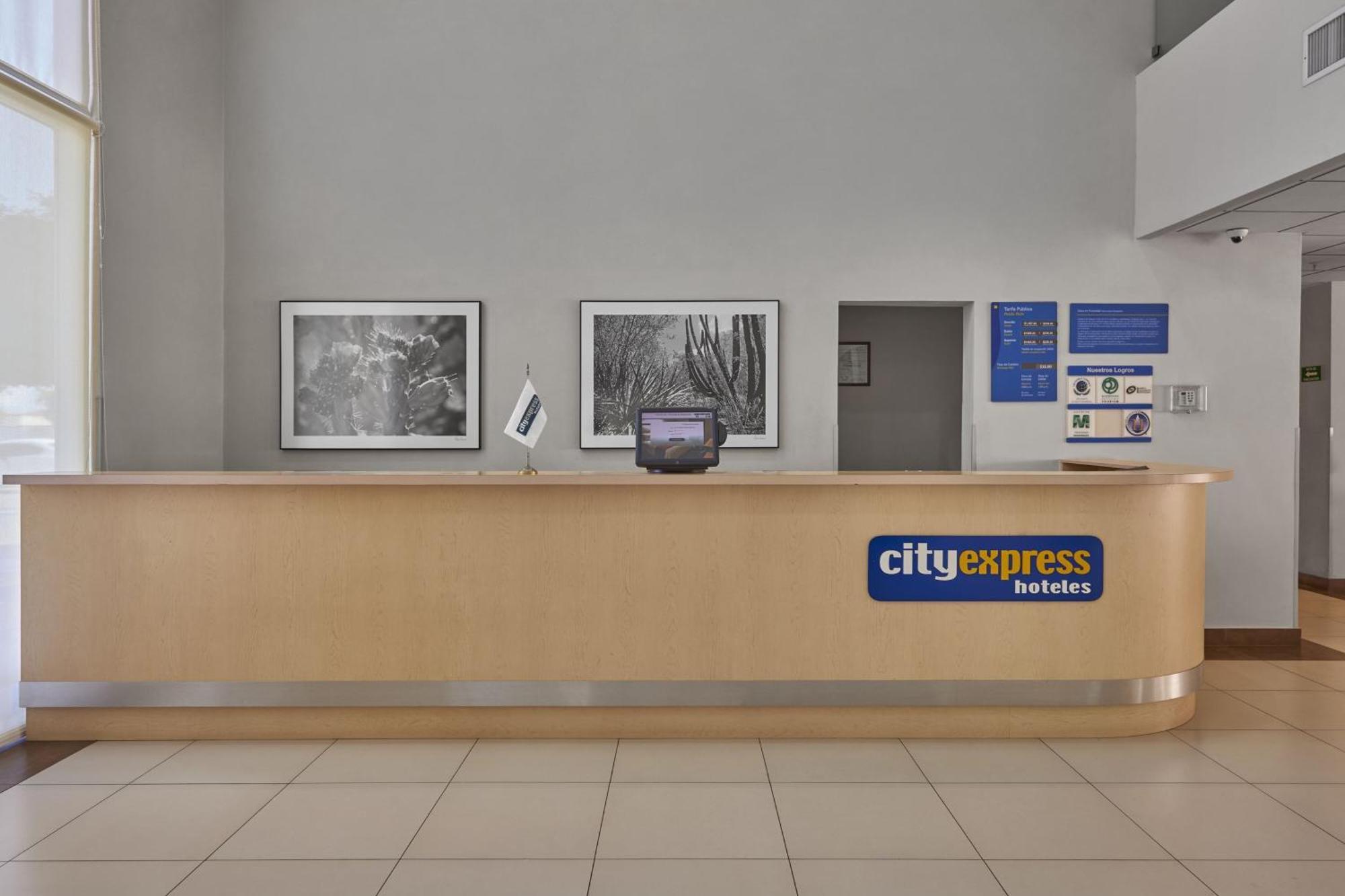 City Express By Marriott Ciudad Obregón Buitenkant foto