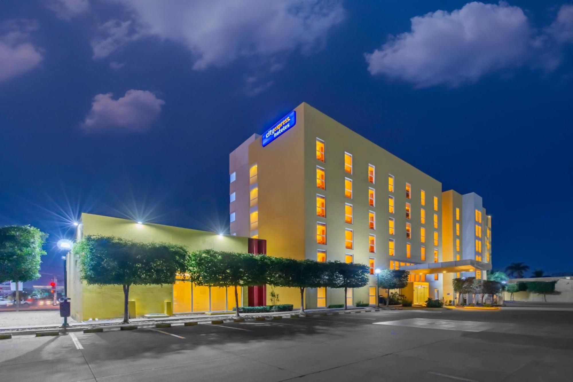 City Express By Marriott Ciudad Obregón Buitenkant foto